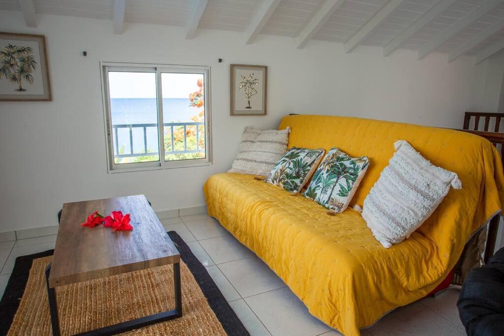 Vwe Moun Bay Apartment Deshaies Bagian luar foto