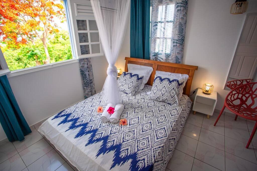Vwe Moun Bay Apartment Deshaies Bagian luar foto