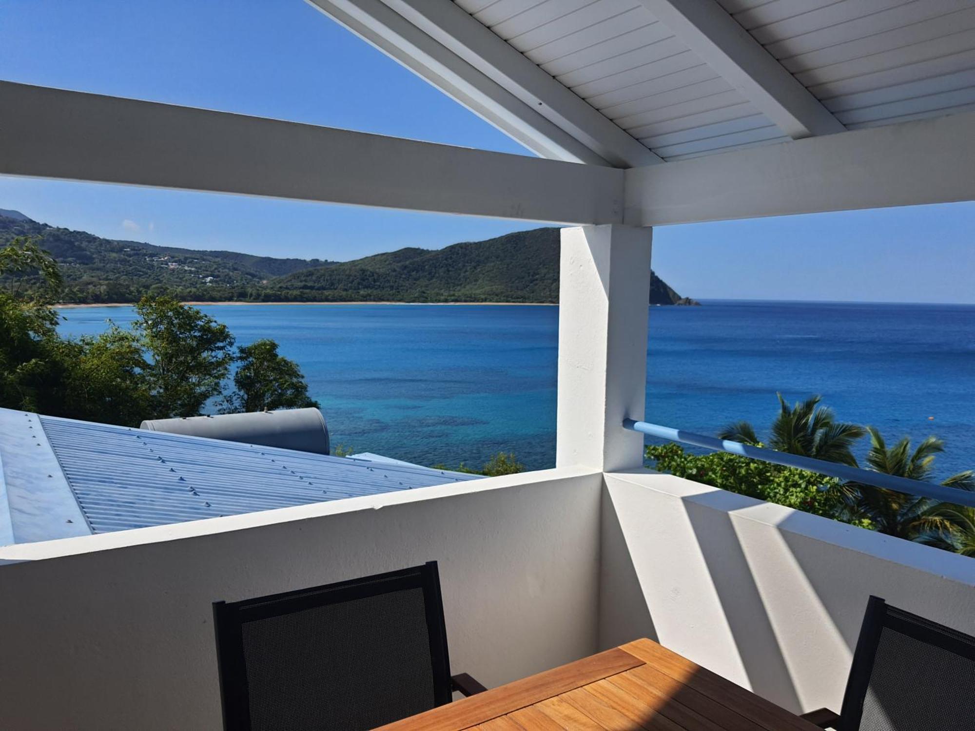 Vwe Moun Bay Apartment Deshaies Bagian luar foto